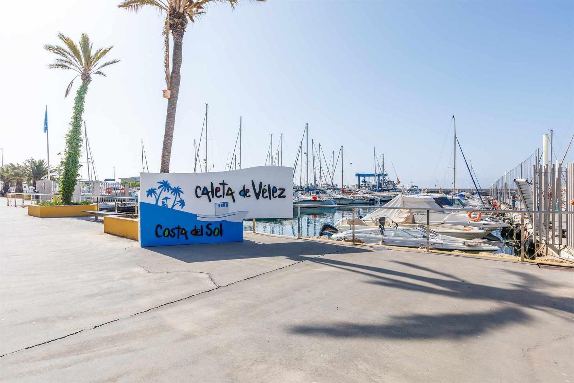 A&N Seaport 2A Apartment Caleta De Velez Exterior photo